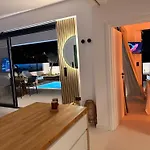 Kudos Luxury بيت للعطل *