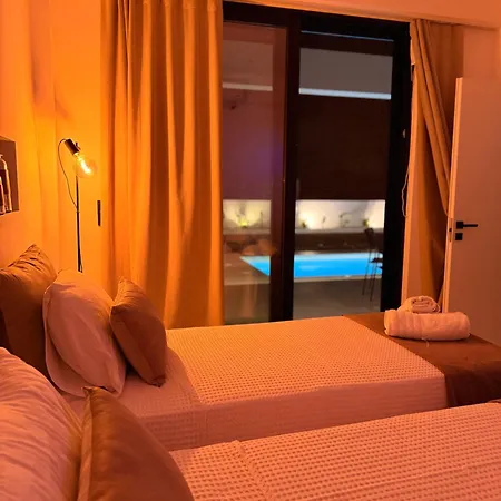 Kudos Luxury * Corinthe